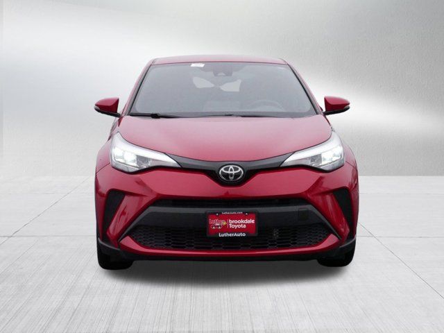 2022 Toyota C-HR XLE