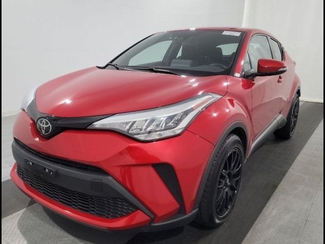 2022 Toyota C-HR XLE