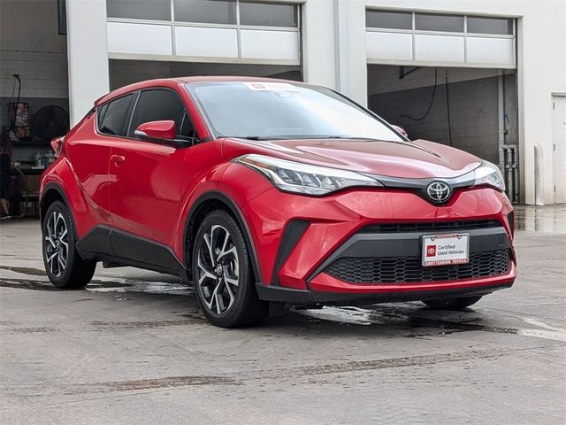 2022 Toyota C-HR XLE