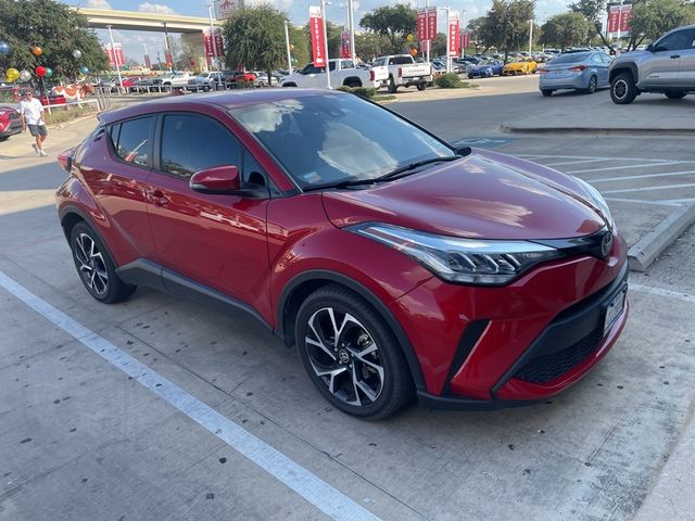 2022 Toyota C-HR XLE