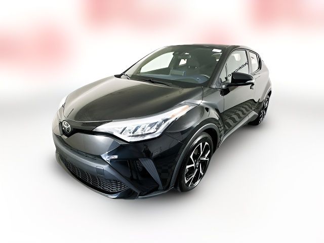 2022 Toyota C-HR XLE