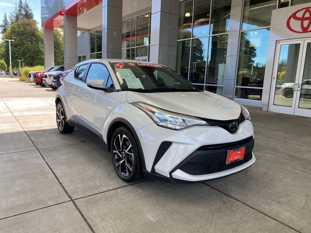 2022 Toyota C-HR XLE