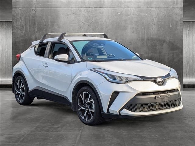 2022 Toyota C-HR XLE