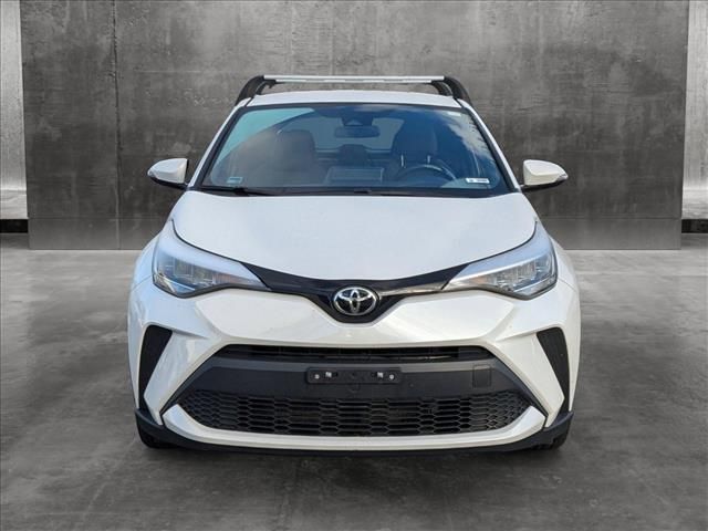 2022 Toyota C-HR XLE