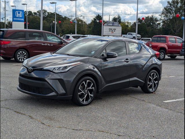 2022 Toyota C-HR XLE