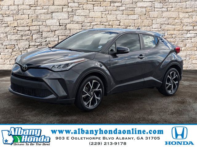 2022 Toyota C-HR XLE