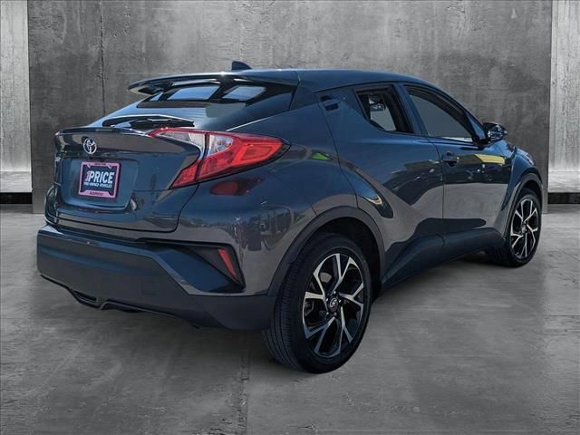 2022 Toyota C-HR XLE