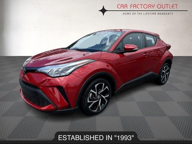 2022 Toyota C-HR XLE