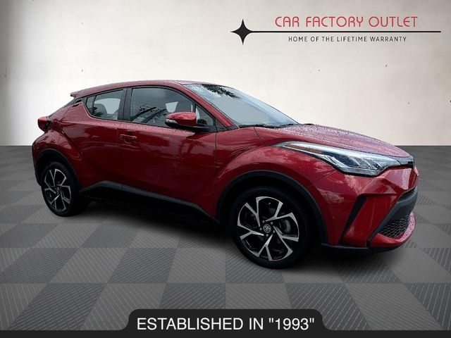 2022 Toyota C-HR XLE