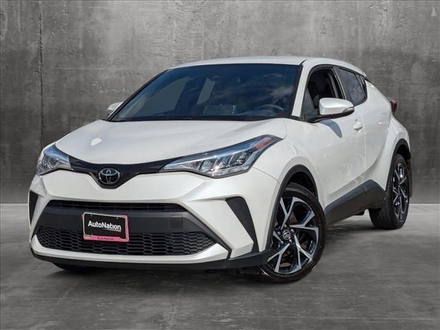 2022 Toyota C-HR XLE