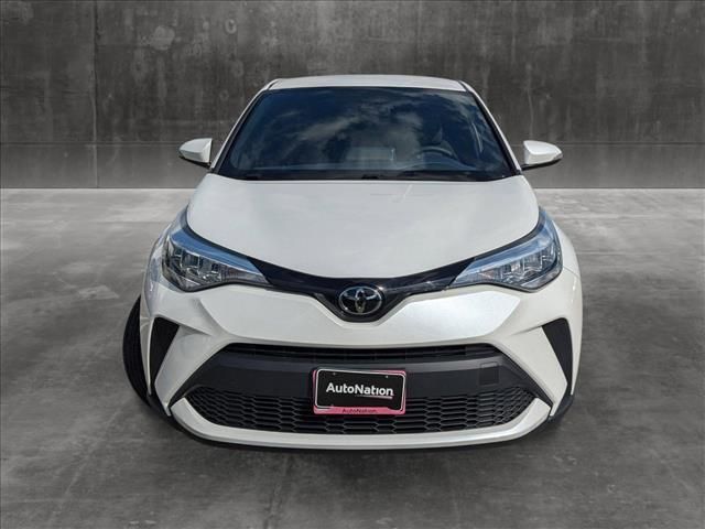 2022 Toyota C-HR XLE