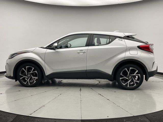 2022 Toyota C-HR XLE