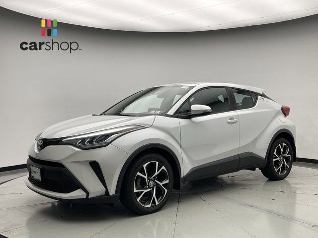 2022 Toyota C-HR XLE