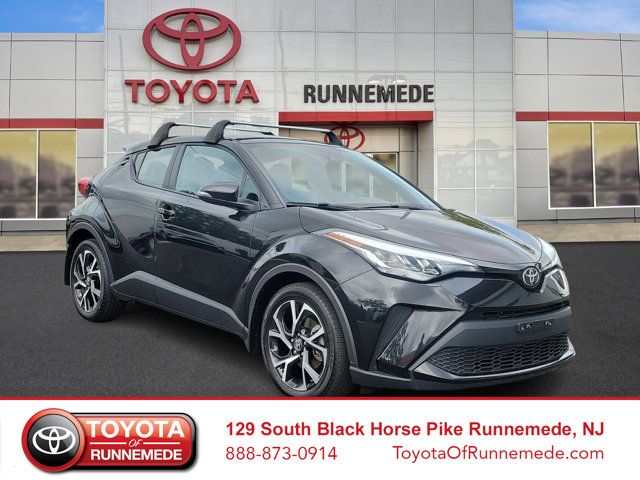 2022 Toyota C-HR XLE