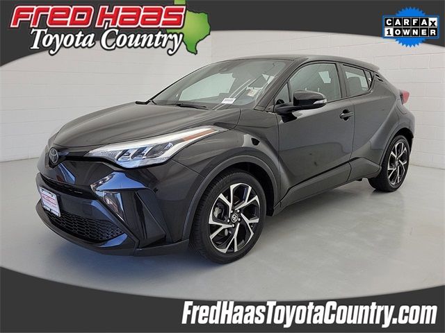 2022 Toyota C-HR XLE