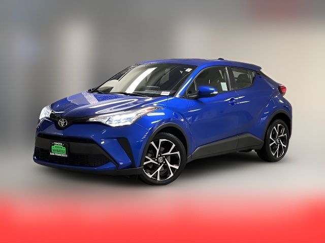 2022 Toyota C-HR XLE