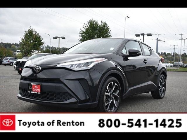 2022 Toyota C-HR XLE