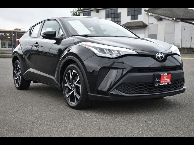 2022 Toyota C-HR XLE