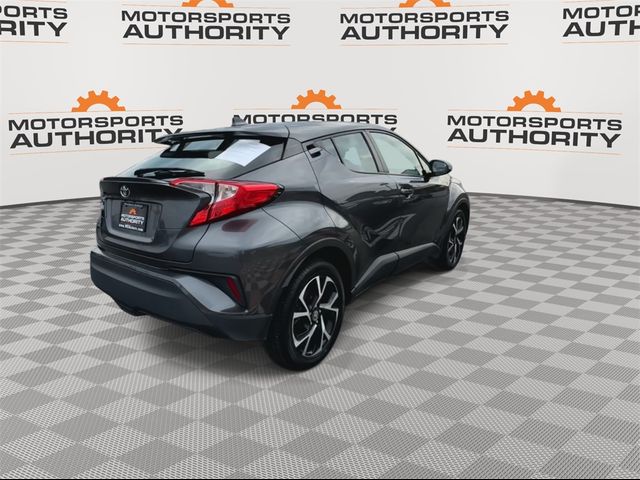 2022 Toyota C-HR XLE