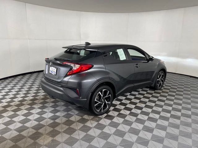 2022 Toyota C-HR XLE