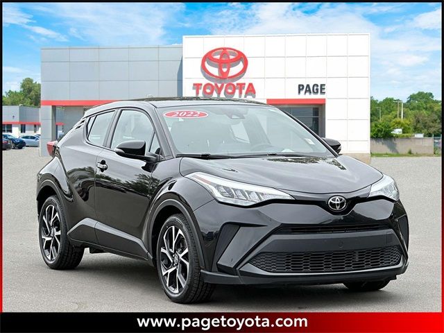 2022 Toyota C-HR XLE