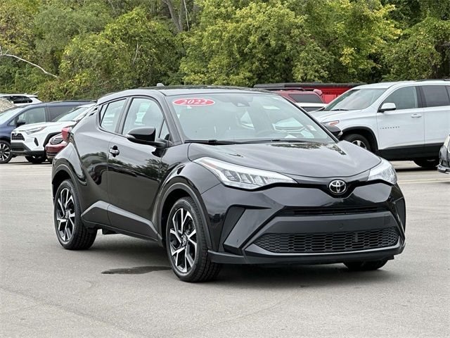 2022 Toyota C-HR XLE