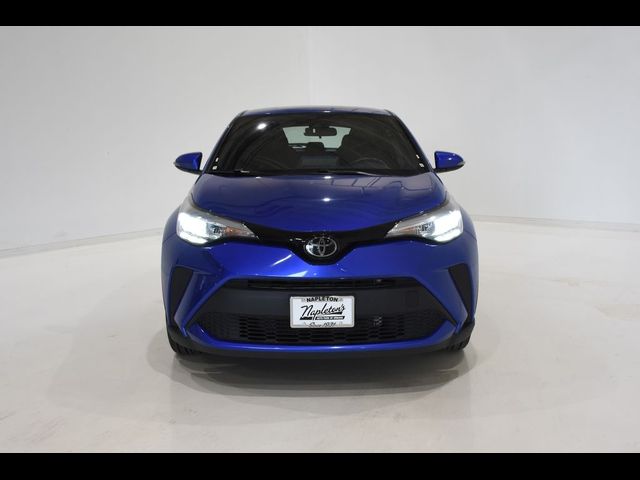 2022 Toyota C-HR XLE