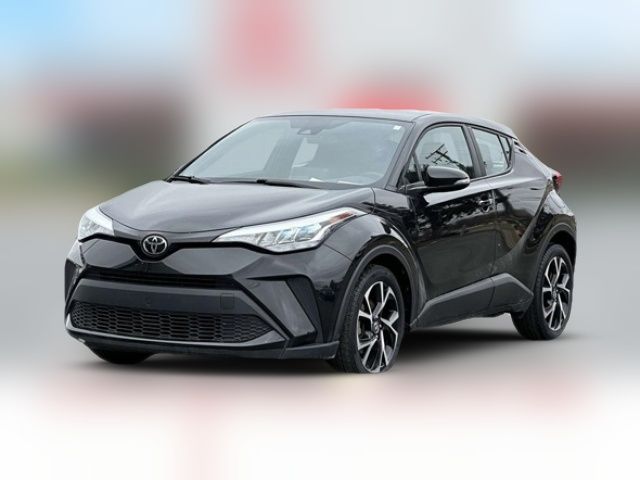 2022 Toyota C-HR XLE