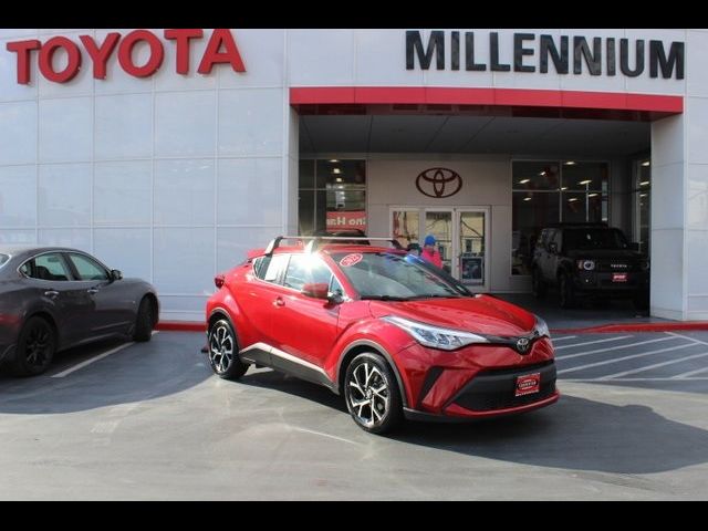 2022 Toyota C-HR XLE