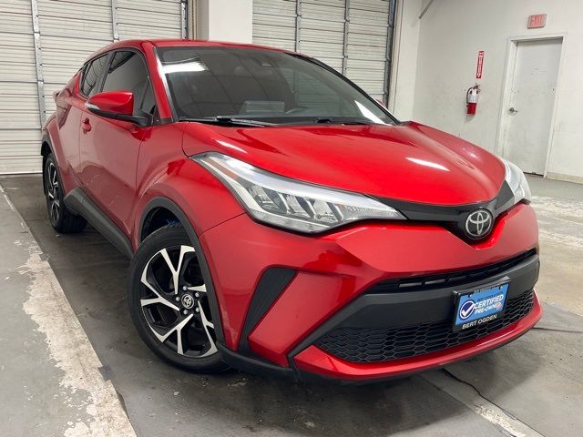 2022 Toyota C-HR XLE