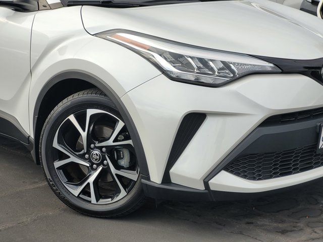 2022 Toyota C-HR XLE