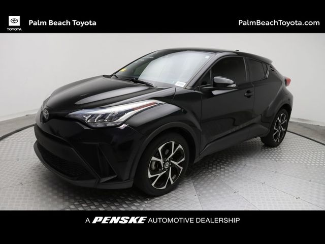 2022 Toyota C-HR XLE