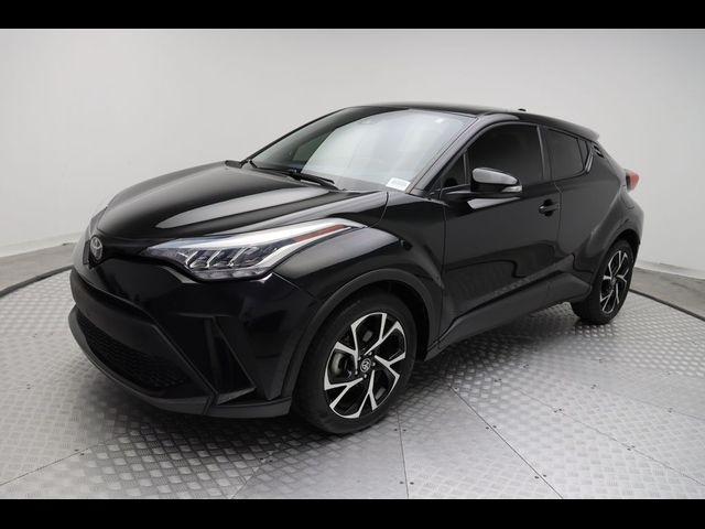 2022 Toyota C-HR XLE