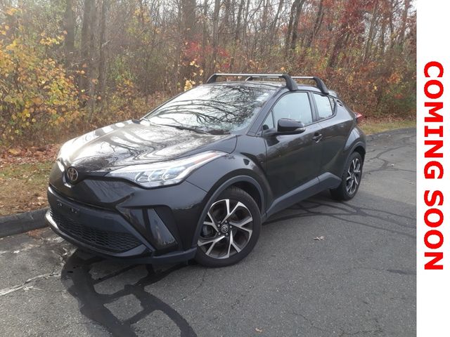 2022 Toyota C-HR XLE