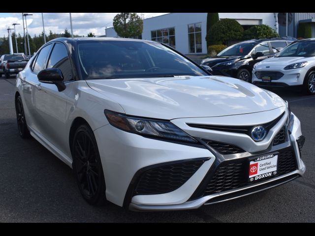 2022 Toyota Camry Hybrid XSE