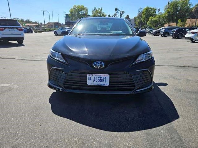 2022 Toyota Camry LE