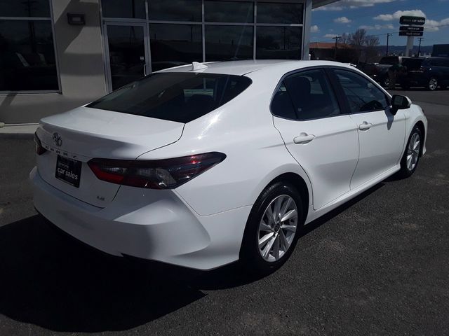 2022 Toyota Camry LE