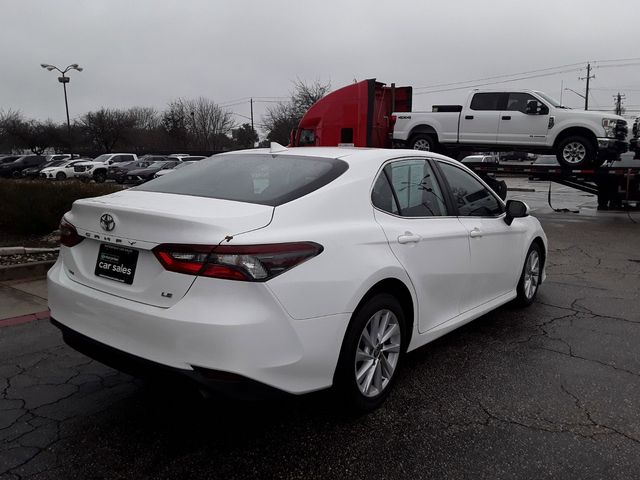 2022 Toyota Camry LE