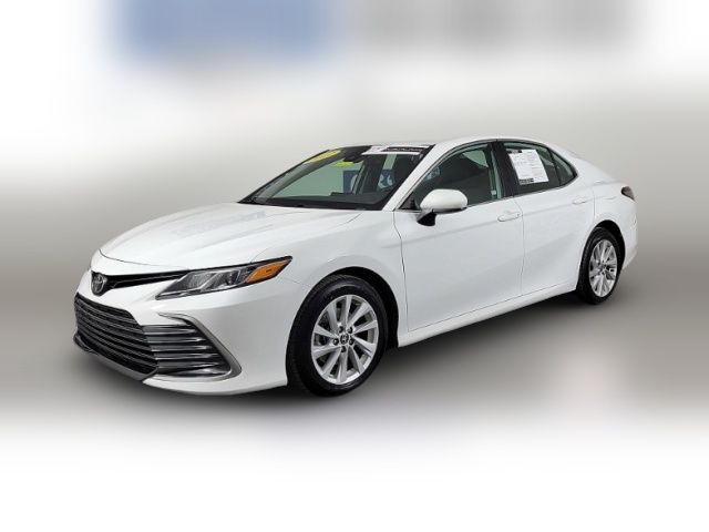 2022 Toyota Camry LE