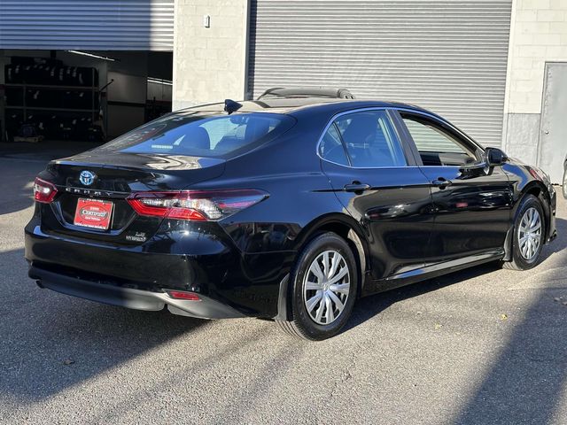 2022 Toyota Camry Hybrid LE