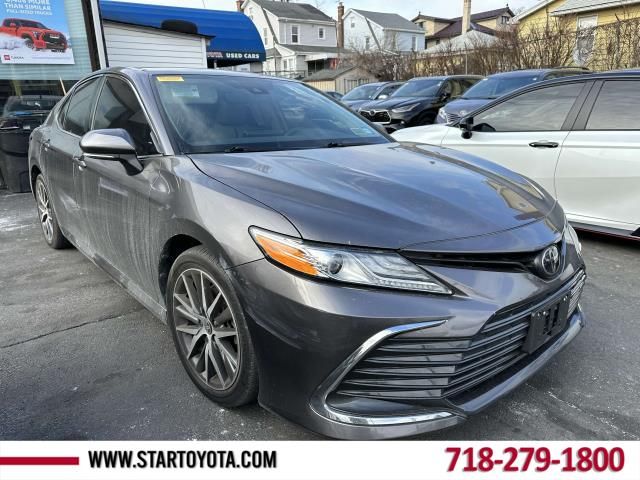 2022 Toyota Camry XLE