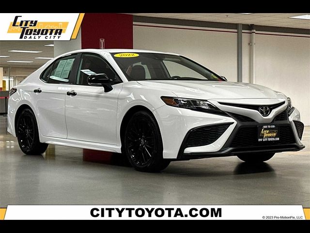 2022 Toyota Camry SE Nightshade