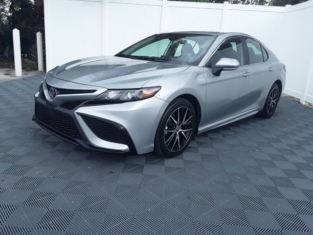 2022 Toyota Camry 