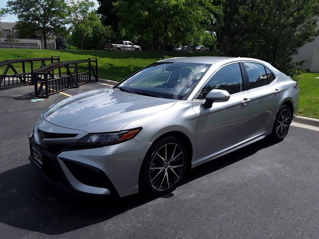 2022 Toyota Camry 