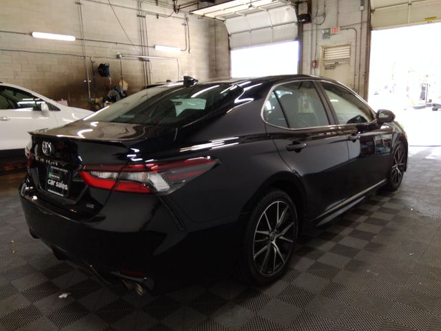 2022 Toyota Camry 