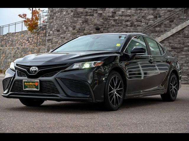 2022 Toyota Camry 