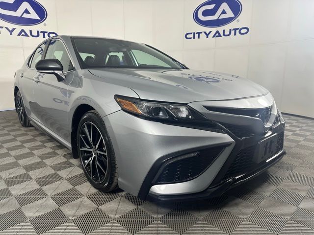 2022 Toyota Camry 