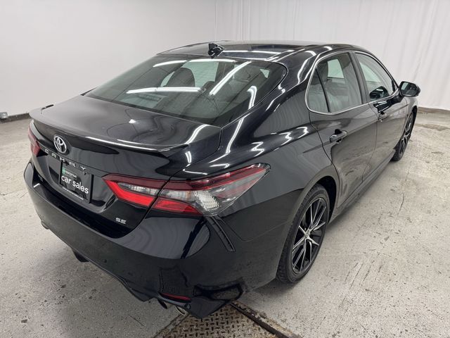 2022 Toyota Camry 