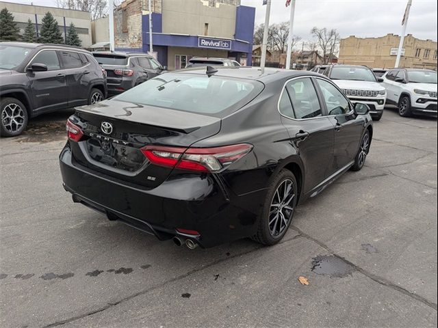 2022 Toyota Camry 