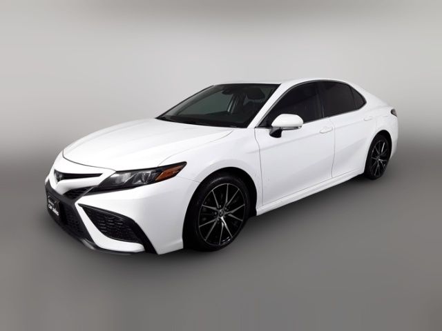 2022 Toyota Camry 